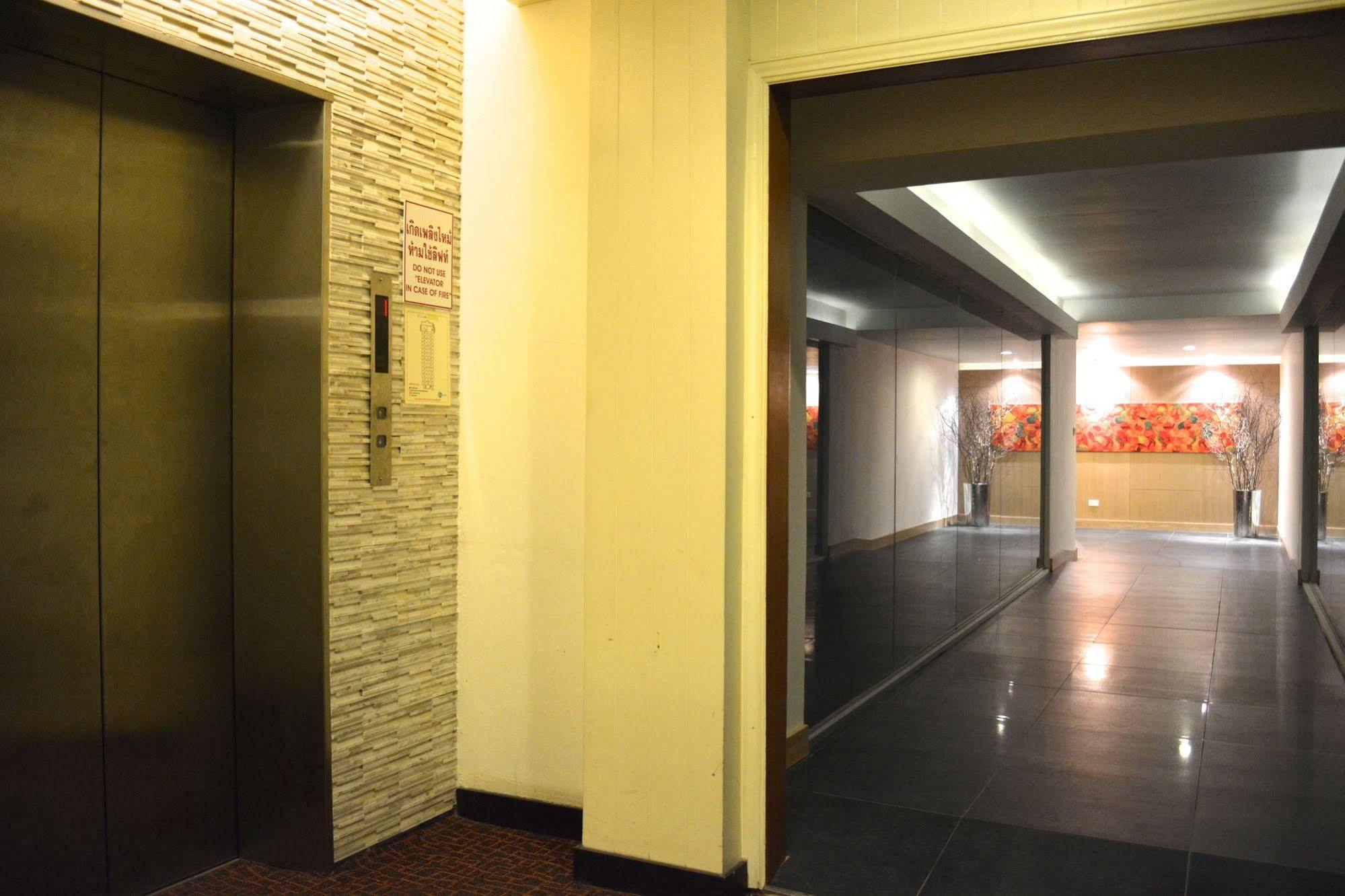 A-One Motel Bangkok Kültér fotó